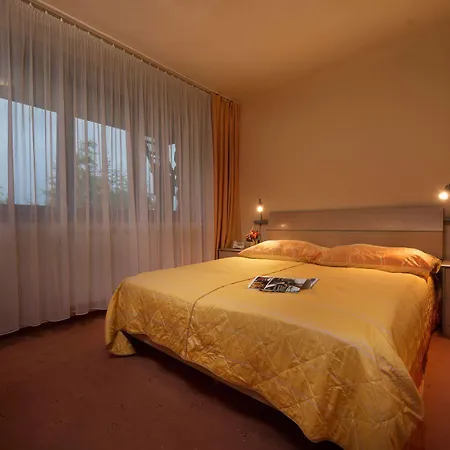 Hotel Forton Stara Lesna